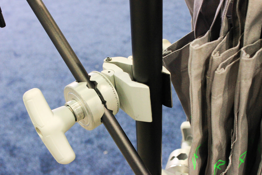 9.SOLUTIONS Heavy Duty Python Clamp with 5/8" Stud