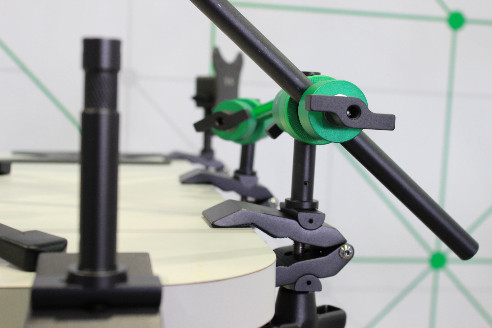 9.SOLUTIONS Python Clamp with 5/8" Baby Pin