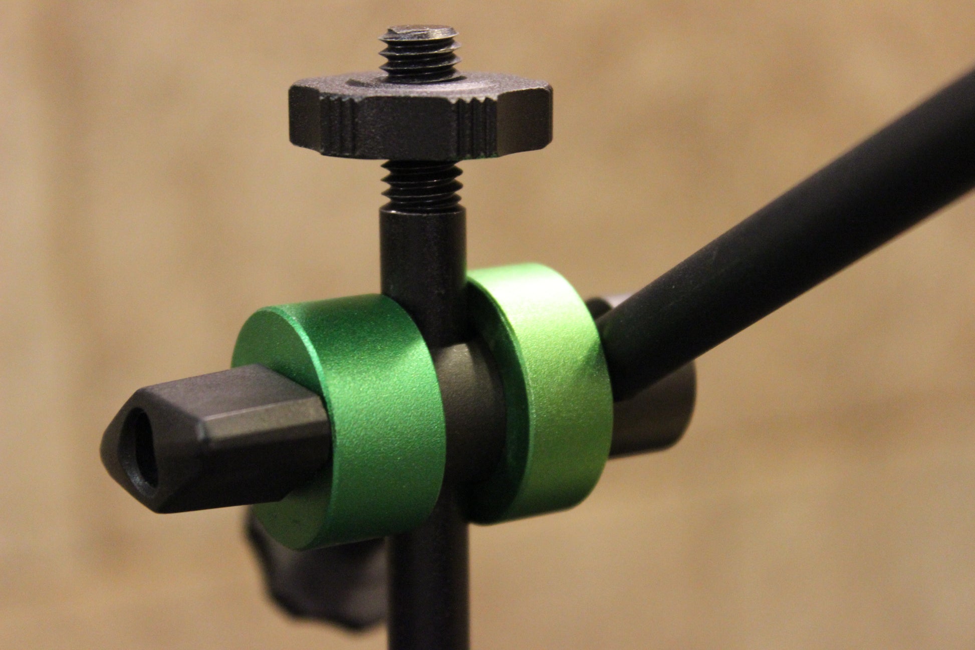 9.SOLUTIONS 3/8" Finger Nut and Connecting Nut Set